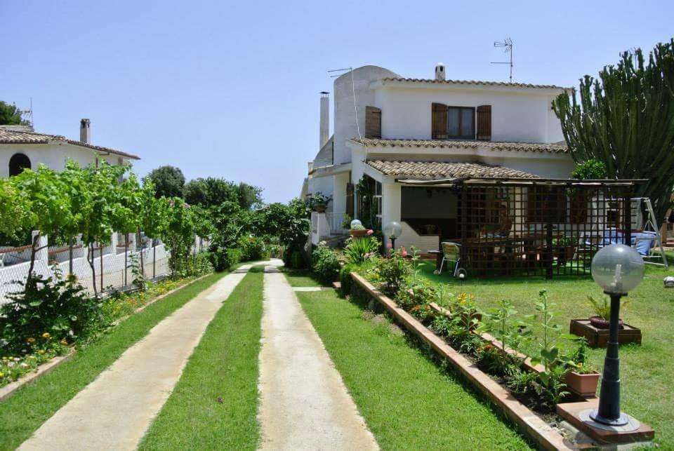 Villa Nicanda- 100 Mt Dal Mare- Giardino Porto Columbu - Perd'E Sali Экстерьер фото